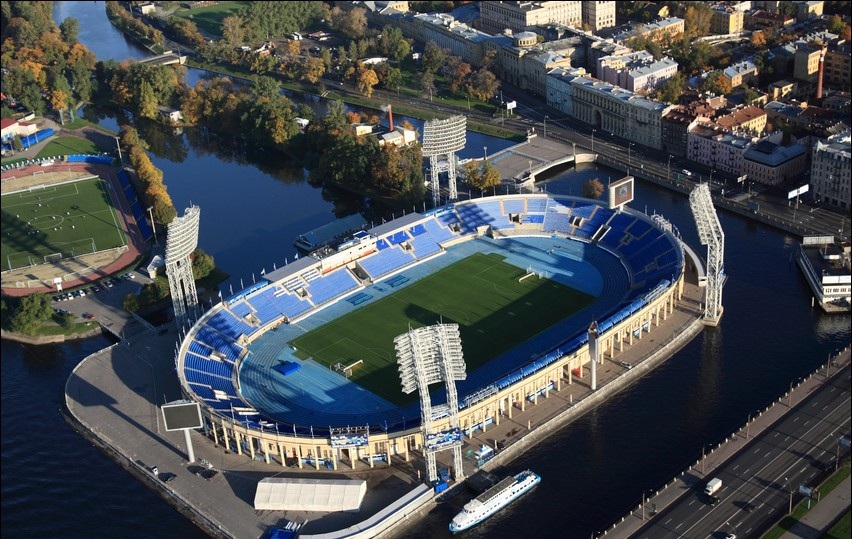 Стадион Петровский.jpg